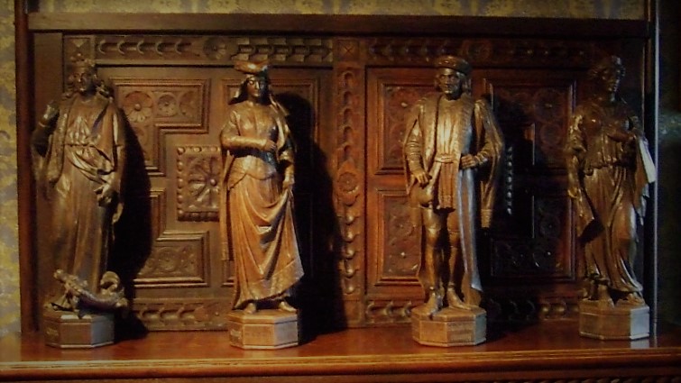 chantry statues1
